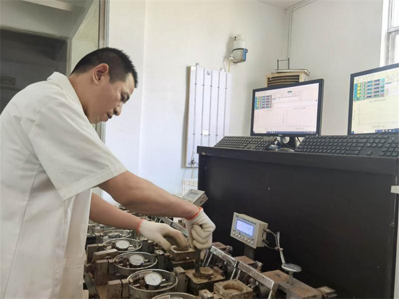 公司同002A：土工試驗甲級，可以承擔甲級及以下工程勘察資格所能承擔工程勘察項目的土工試驗任務； 聯(lián)系人：任玲，電話：18653883892(圖2)