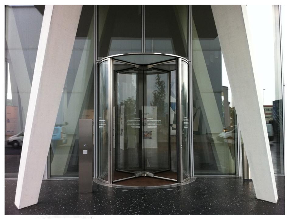 “水晶旋轉(zhuǎn)門”讓建筑、裝飾設(shè)計師更加自如！(圖2)